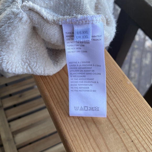 Urban Outfitters • White Peace Sweatpants - Picture 6 of 6